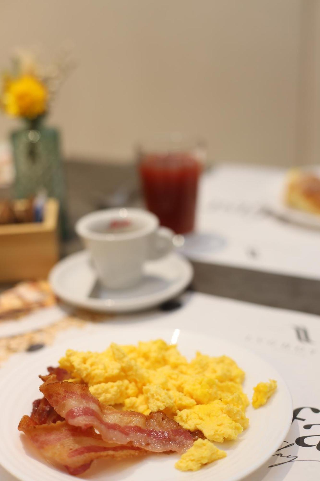 Hotel Cavour By Lvg Hotel Collection Novara Bagian luar foto