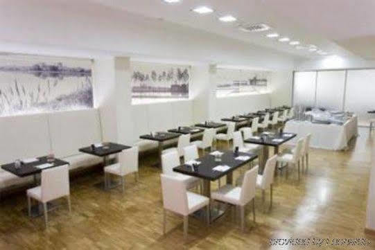 Hotel Cavour By Lvg Hotel Collection Novara Restoran foto