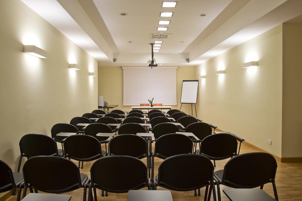 Hotel Cavour By Lvg Hotel Collection Novara Bagian luar foto